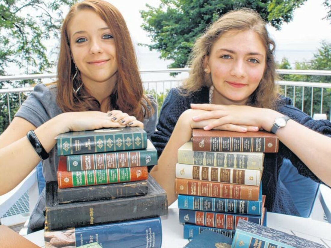 2012-07-21_OZ-Virginie+Nele_page-0001